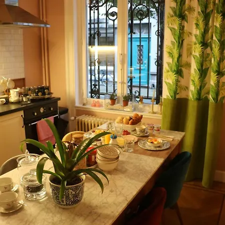 Bed and Breakfast Arthur And James Αμβέρσα